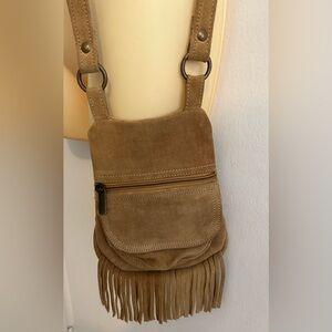 Beautiful Suede Tan Fringe Crossbody Bag Vintage Y2K 
Boho Made in India